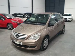 Beige Usado 2007 Mercedes B150 Monovolumen | 6999 €
