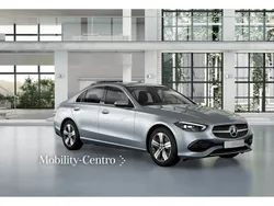 Gris Nuevo 2025 Mercedes C200 Berlina | 50.478 € (Precio justo)