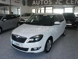Blanco Usado 2015 Skoda Fabia Style Berlina | 7950 € (Buen precio)