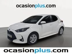 Blanco Usado 2022 Toyota Yaris Hybrid Business Edition Utilitario | 14.537 € (Precio justo)