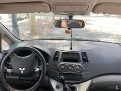 Gris / plata Usado 2007 Mitsubishi Grandis Intense Monovolumen | 4000 € (Buen precio)