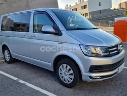 Gris / plata Usado 2015 VW Caravelle Comfortline Monovolumen | 28.500 €