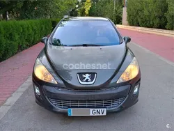 Gris / plata Usado 2009 Peugeot 308 Premium Berlina | 4990 € (Precio justo)