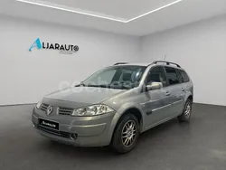 Gris / plata Usado 2004 Renault Mégane GrandTour Dynamique Familiar | 2990 €
