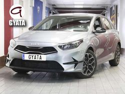 Plateado Usado 2025 Kia Ceed Style Utilitario | 18.890 € (Super precio)
