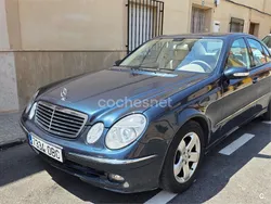 Verde Usado 2004 Mercedes E270 Avantgarde Berlina | 9100 € (Caro)