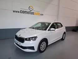 Blanco Usado 2022 Skoda Fabia Active Berlina | 13.490 € (Precio justo)