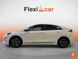 Blanco Usado 2022 Hyundai Ioniq Berlina | 18.190 € (Precio justo)