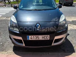 Azul Usado 2011 Renault Scénic III Dynamique Monovolumen | 5490 € (Buen precio)