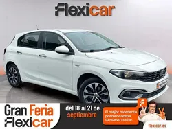 Blanco Usado 2022 Fiat Tipo Cross Berlina | 12.990 € (Precio justo)