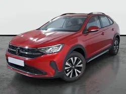 Rojo intenso metalizado Usado 2024 VW Taigo SUV | 18.990 € (Buen precio)