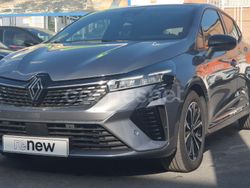 Gris Usado 2024 Renault Clio V Techno Berlina | 19.350 € (Caro)