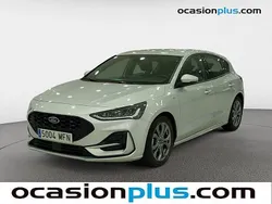 Gris plata Usado 2023 Ford Focus ST-Line Utilitario | 17.046 € (Precio justo)