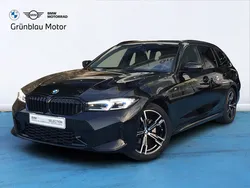 Saphirschwarz (metalizado) Usado 2024 BMW 320 Comfort Edition Familiar | 49.500 €