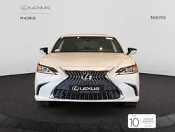 Blanco Nuevo 2025 Lexus ES300H Berlina | 54.600 €