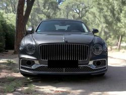 Gris Usado 2022 Bentley Flying Spur Berlina | 238.000 €