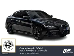 Negro Nuevo 2025 Alfa Romeo Giulia Quadrifoglio Berlina | 125.400 €