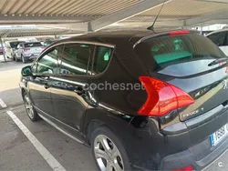 Negro Usado 2009 Peugeot 3008 Business-Line Berlina | 5900 € (Precio justo)