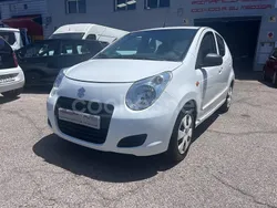 Blanco Usado 2010 Suzuki Alto GL Utilitario | 3700 €