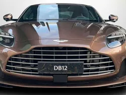 Marrón Usado 2024 Aston Martin DB12 Coupe | 253.900 € (Super precio)