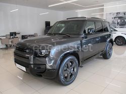 Gris / plata Nuevo 2025 Land Rover Defender SE SUV | 114.000 €