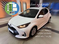 Blanco Usado 2022 Toyota Yaris Hybrid Business Edition Utilitario | 16.750 € (Precio justo)