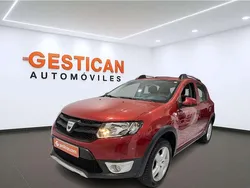 Rojo Usado 2016 Dacia Sandero Stepway Utilitario | 7987 € (Buen precio)