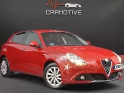 Rojo Usado 2017 Alfa Romeo Giulietta Utilitario | 13.990 € (Un poco caro)