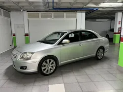 Gris Usado 2007 Toyota Avensis Sol Berlina | 4300 € (Precio justo)