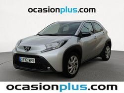 Gris Usado 2024 Toyota Aygo Play Utilitario | 13.955 € (Precio justo)
