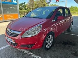 Rojo Usado 2007 Opel Corsa Cosmo Berlina | 3290 € (Precio justo)