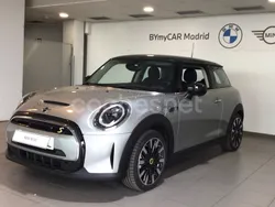 Eléctrico Usado 2023 Mini Cooper SE Utilitario | 29.900 € (Precio justo)