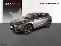 Gris / plata Usado 2025 MG HS Luxury SUV | 28.000 € (Un poco caro)