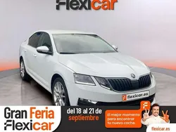 Blanco Usado 2020 Skoda Octavia Ambition Utilitario | 15.390 € (Buen precio)
