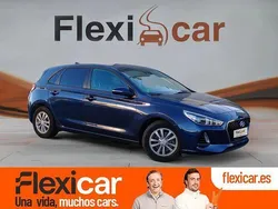 Azul Usado 2017 Hyundai i30 Berlina | 11.790 € (Precio justo)