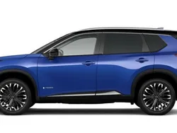 Azul Nuevo 2025 Nissan X-Trail Tekna+ SUV | 48.499 € (Un poco caro)
