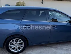 Azul Usado 2017 Toyota Auris Active Familiar | 14.000 € (Caro)