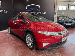 Rojo Usado 2010 Honda Civic Executive Berlina | 8499 € (Precio justo)