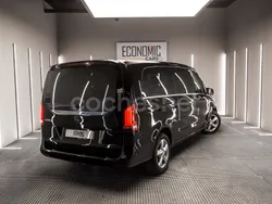 Negro Usado 2016 Mercedes V250 Avantgarde Monovolumen | 23.999 €