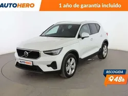 Amarillo Usado 2024 Volvo XC40 Core SUV | 30.570 € (Buen precio)