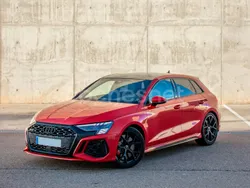 Rojo Usado 2023 Audi RS3 Sportback Utilitario | 66.000 € (Precio justo)