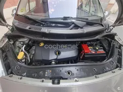 Beige Usado 2007 Renault Scénic II Monovolumen | 2500 € (Precio justo)