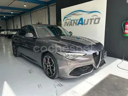 Gris / plata Usado 2020 Alfa Romeo Giulia Veloce Berlina | 35.990 € (Precio justo)