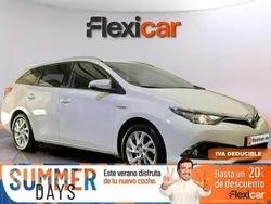 Blanco Usado 2017 Toyota Auris Hybrid Active Familiar | 12.490 € (Buen precio)