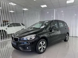Negro Usado 2017 BMW 218 Gran Tourer Sport Line Monovolumen | 16.990 € (Un poco caro)