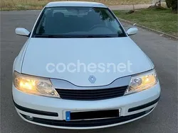 Blanco Usado 2004 Renault Laguna II Authentique Berlina | 3200 € (Precio justo)
