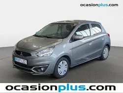 Gris Usado 2020 Mitsubishi Space Star Motion Utilitario | 8591 € (Buen precio)