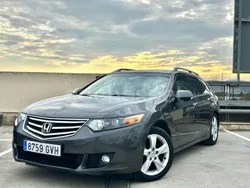 Gris / plata Usado 2009 Honda Accord Elegance Familiar | 6600 € (Precio justo)