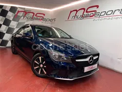 Azul Usado 2017 Mercedes CLA180 Berlina | 18.900 € (Buen precio)