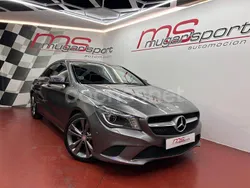 Gris / plata Usado 2013 Mercedes CLA220 Berlina | 14.900 € (Un poco caro)